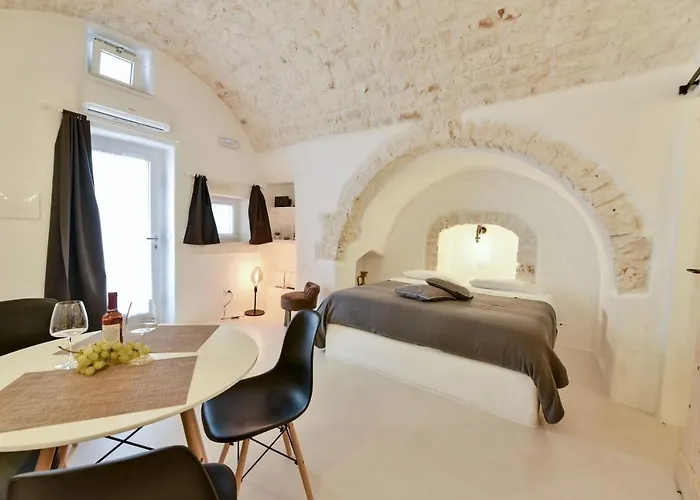 Casa Flami 2 * 奥斯图尼